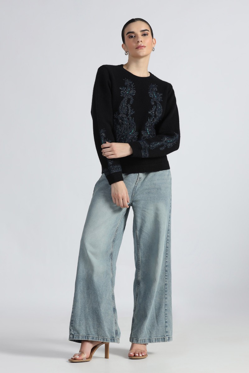 STUNNING  METATLLC CORD EMBROIDERD ROUND NECK SWEATER