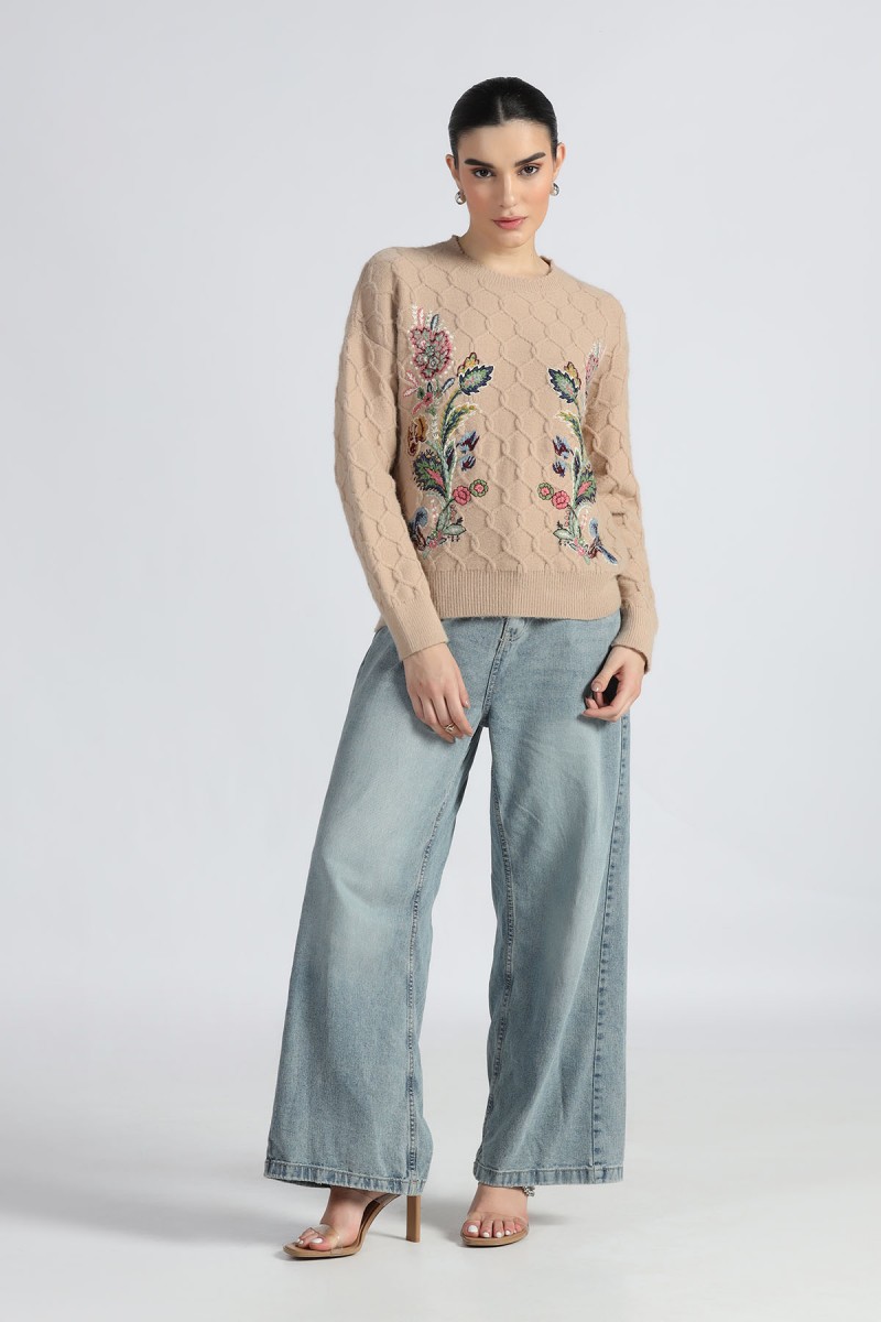 FLORAL EMBROIDERD CABLE KNIT ROUND NECK SWEATER