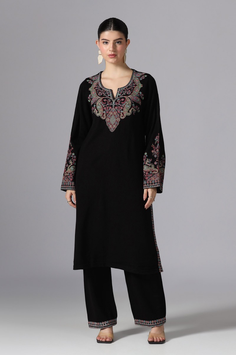 MULTI COLOURED EMBROIDERY KNITED KURTI SET