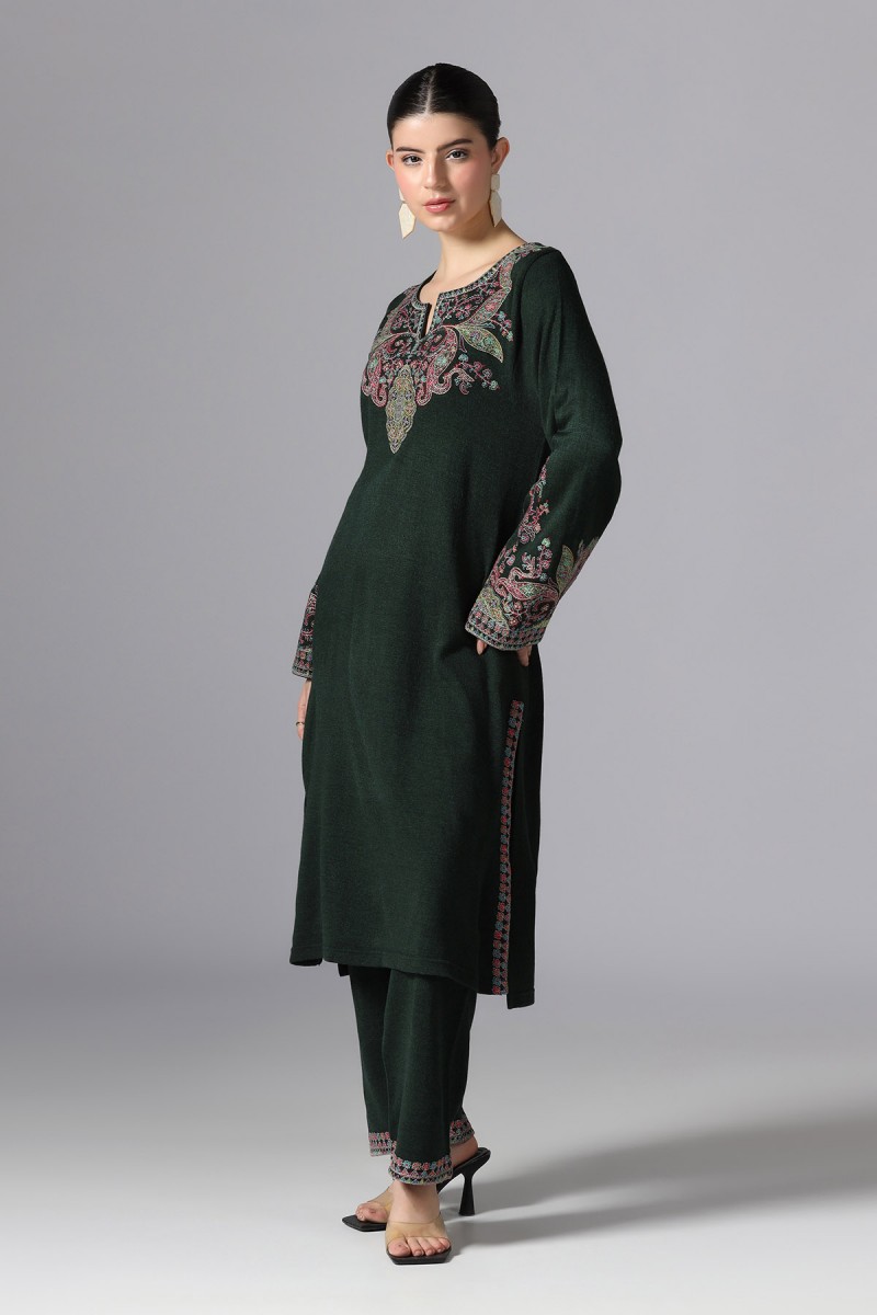 MULTI COLOURED EMBROIDERY KNITED KURTI SET
