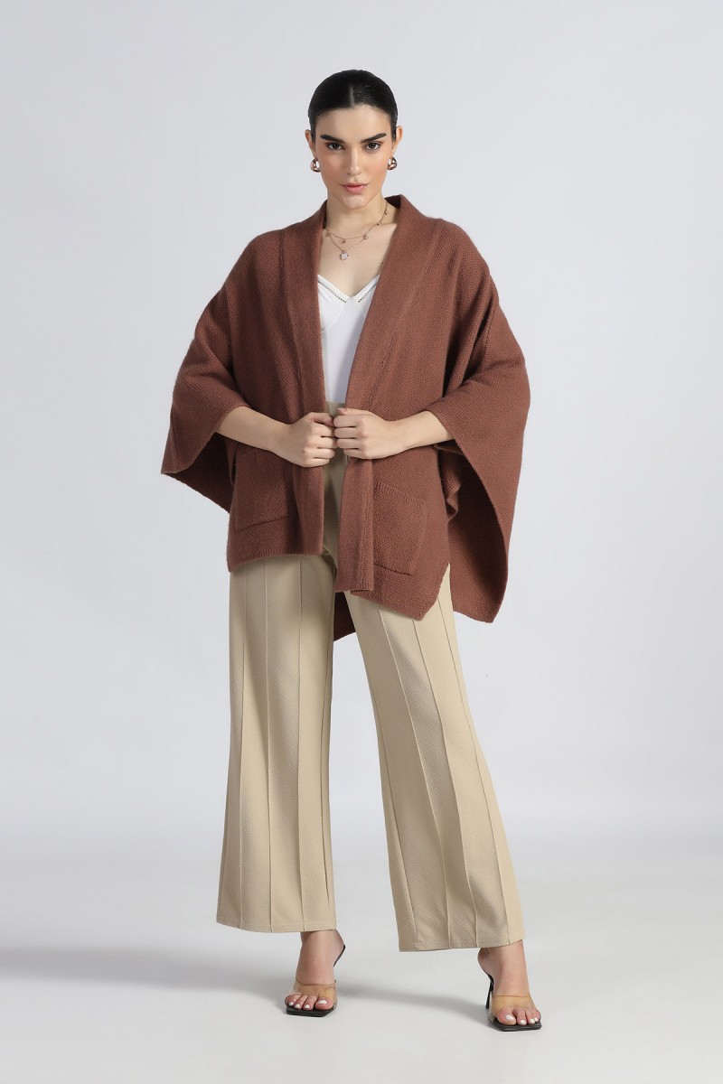 KNITED CAPE