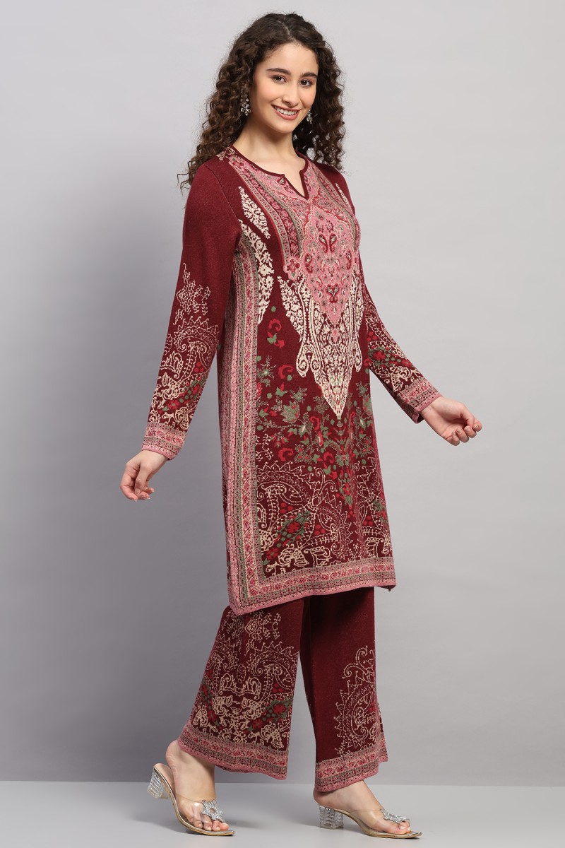 ETHNIC PASELY JACQUARD KNITED KURTI SET
