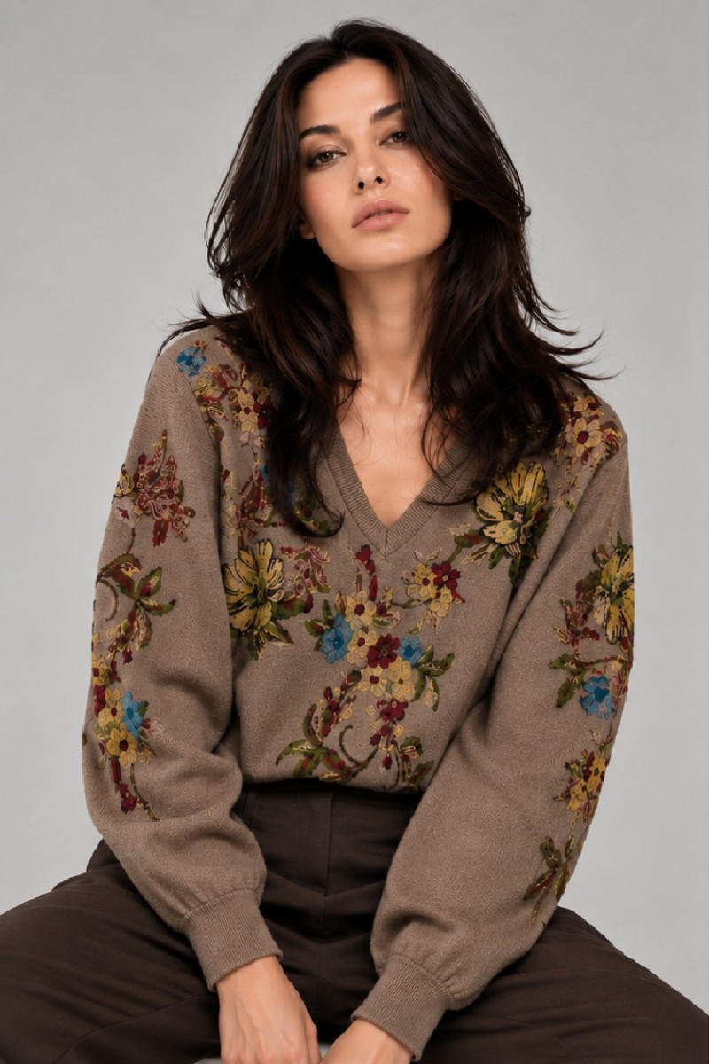 KNITTED JUMPER