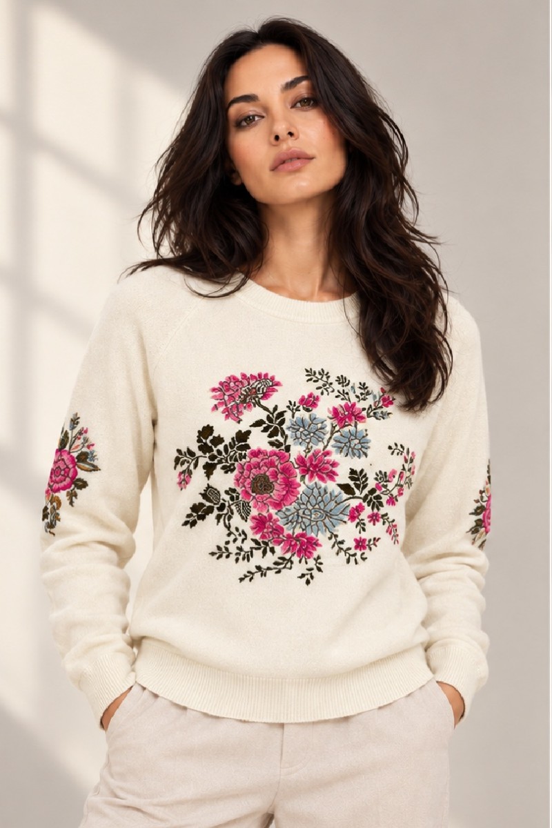 KNITTED JUMPER