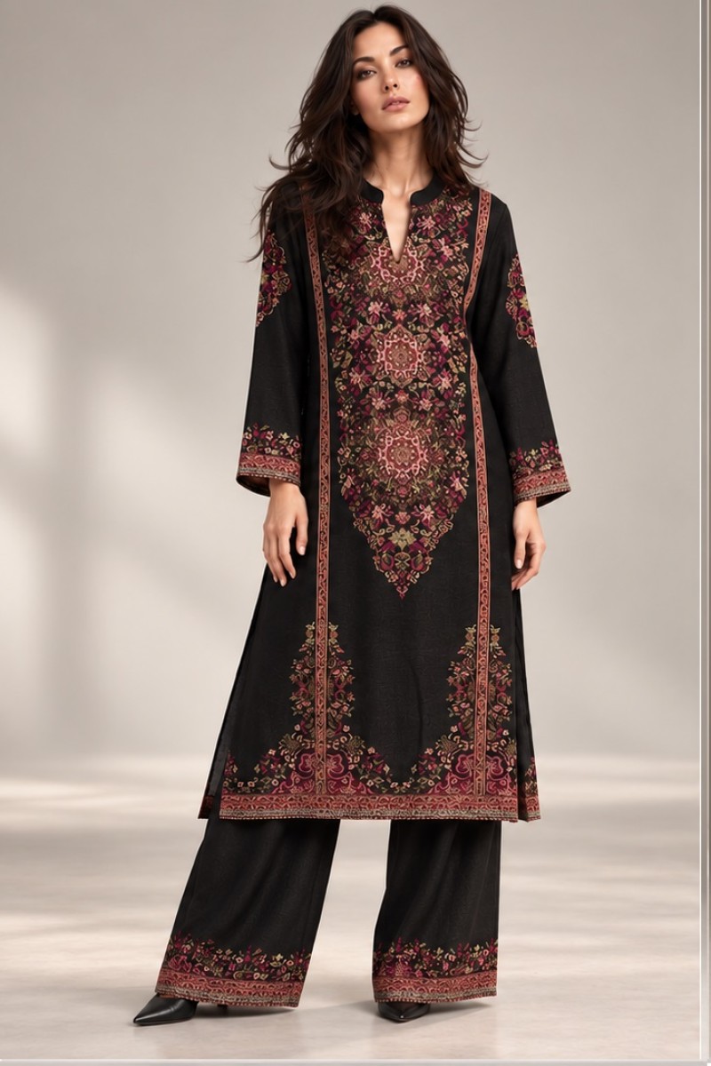 KNITTED EMBROIDERED CO-ORD SET