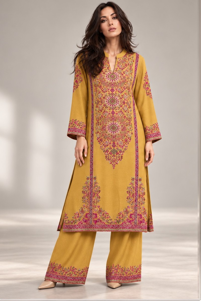 KNITTED EMBROIDERED CO-ORD SET