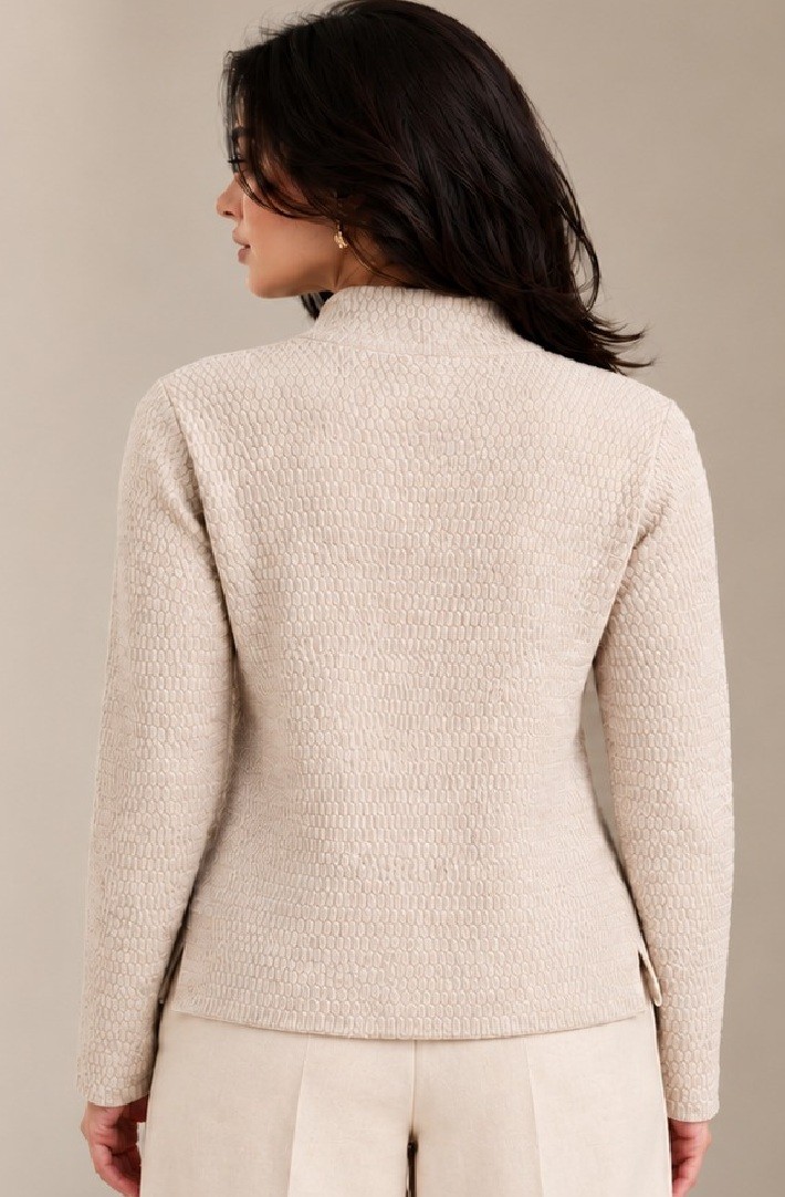 KNITTED HIGH NECK TOP