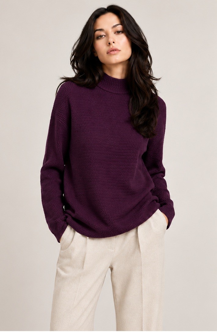 KNITTED HIGH NECK TOP