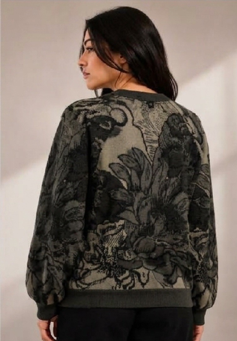 FLORAL JACQUARD PREMIUM KNIT JUMPER