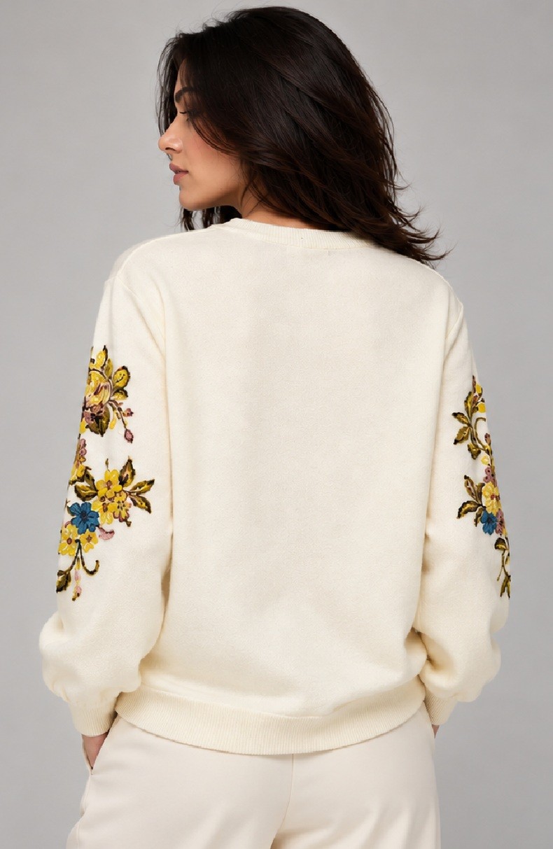 KNITTED JUMPER