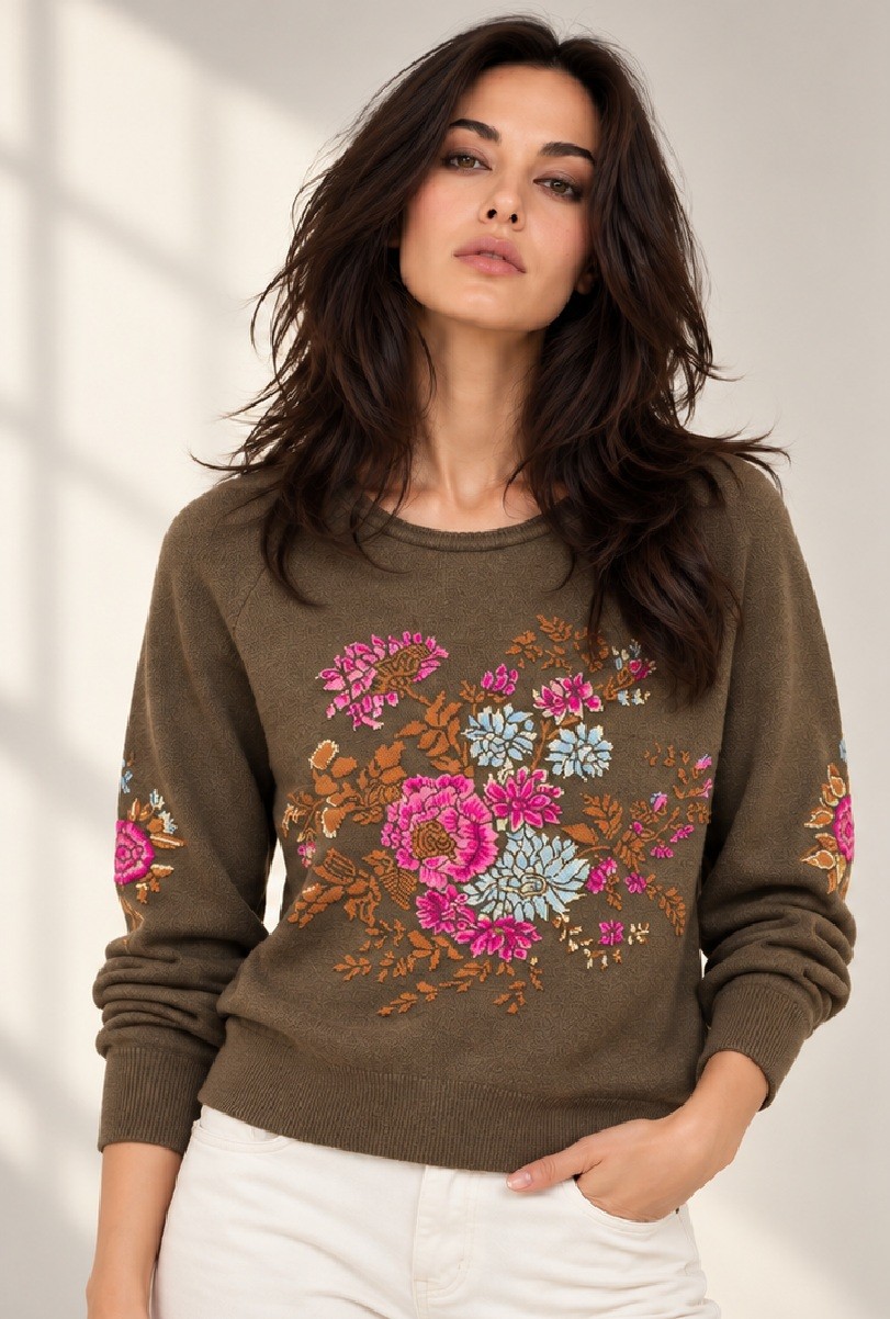 KNITTED JUMPER