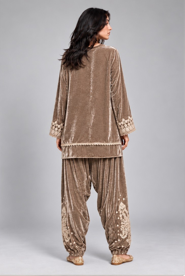 VELVET EMBROIDERED CO-ORD SET