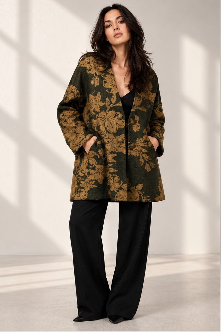 KNITTED FLAIR COAT