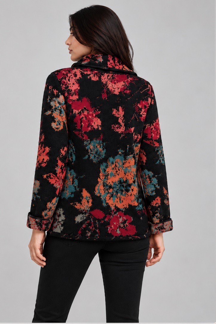 KNITTED CARDIGAN