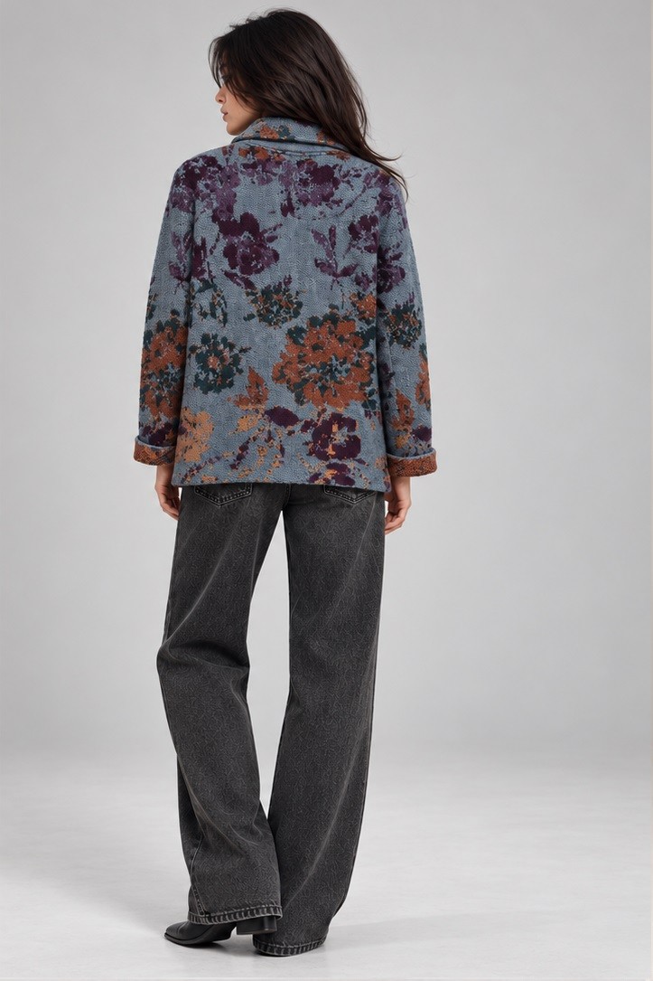 KNITTED CARDIGAN