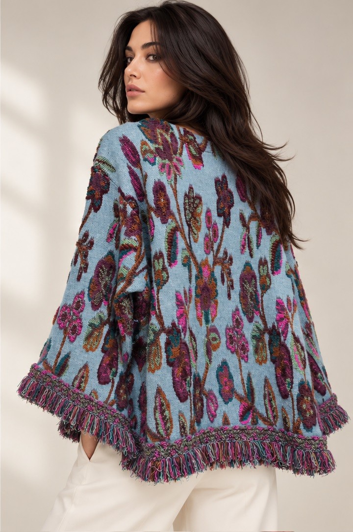 KNITTED CARDIGAN CAPE