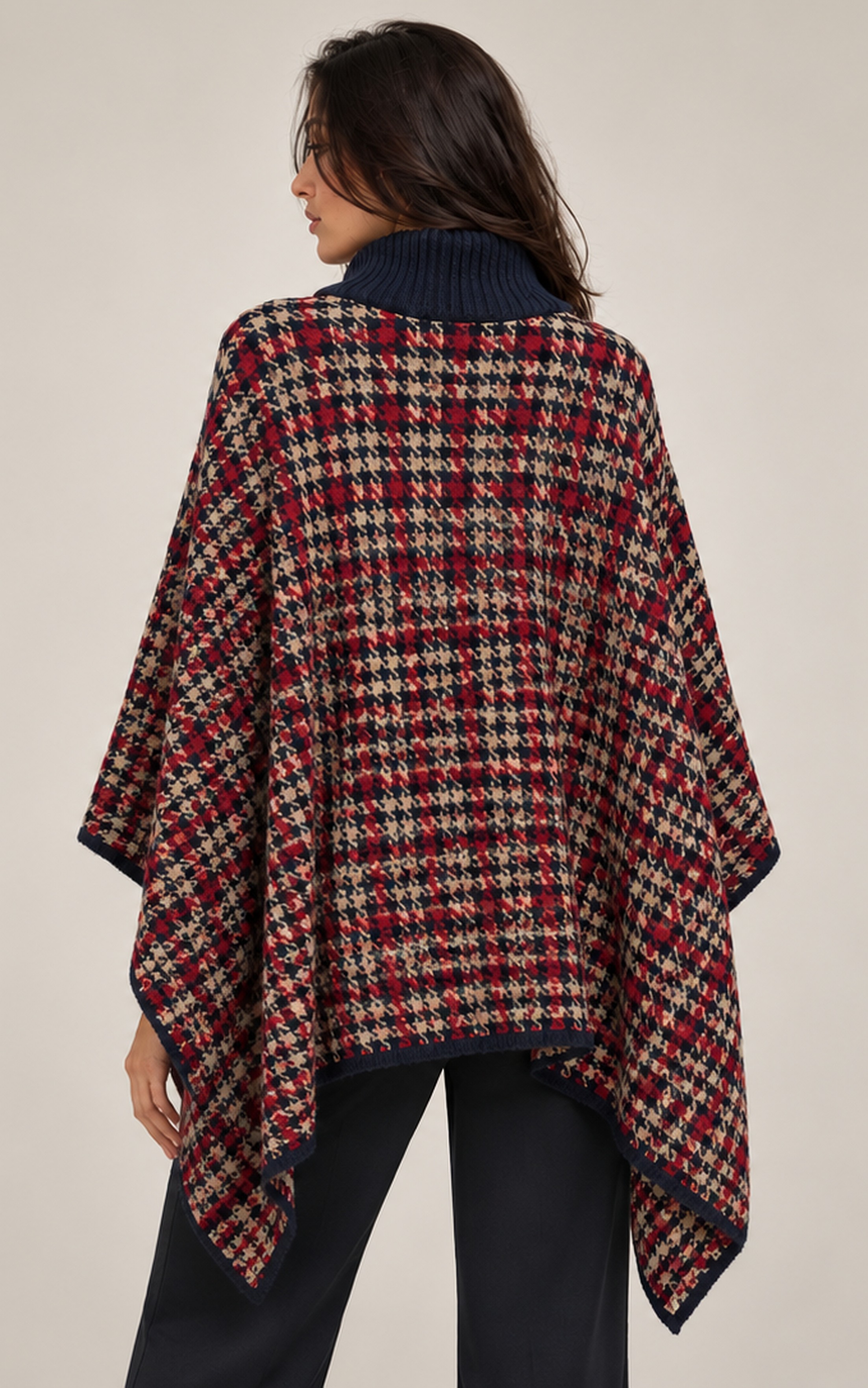 KNITTED PONCHO