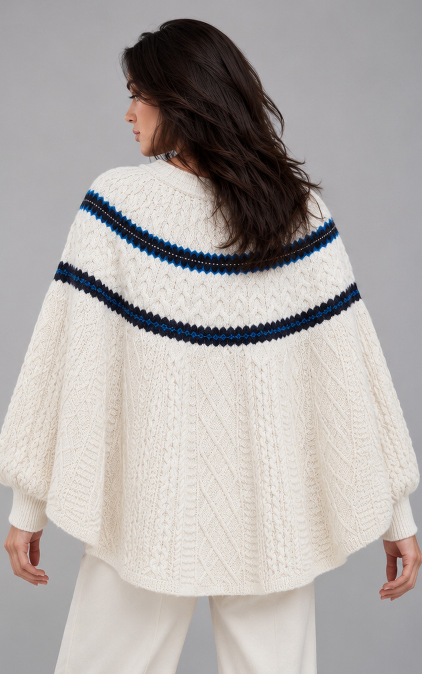 KNITTED PONCHO