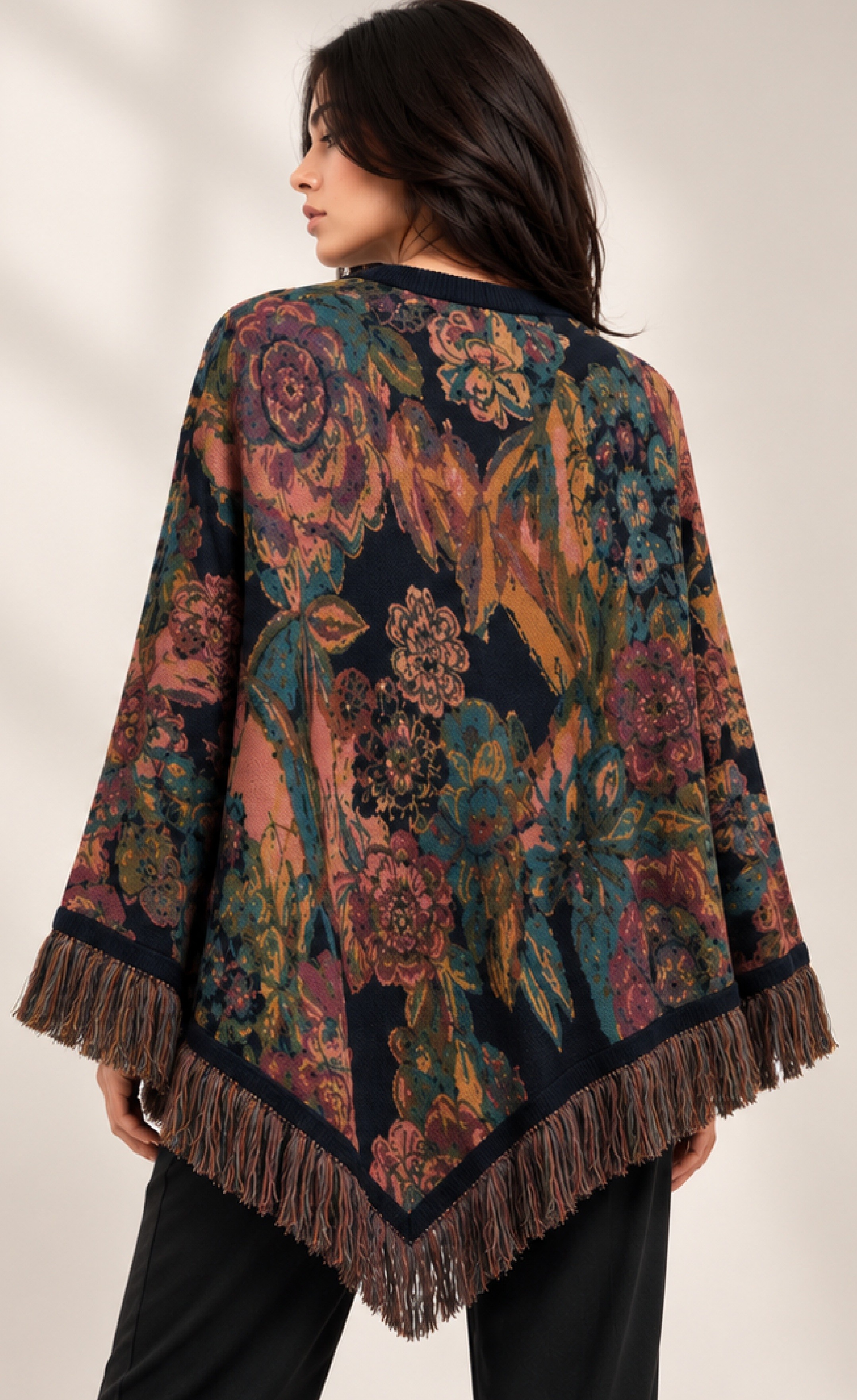 KNITTED PONCHO